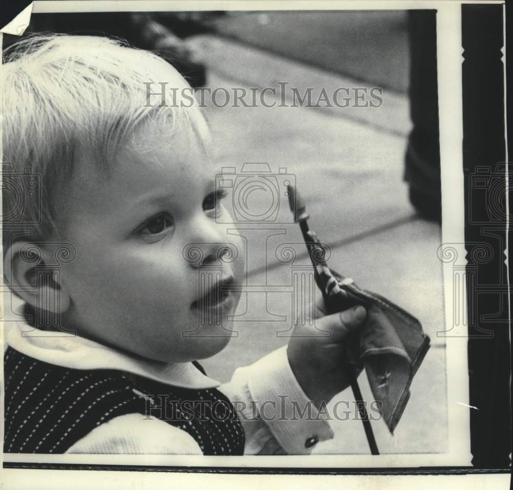 1968 Press Photo Lyn Nugent during White House welcoming ceremonies for Holyoake