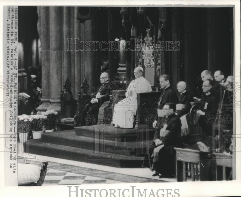1965 Press Photo Pope Paul VI on throne at New York&#39;s St. Patrick&#39;s Cathedral