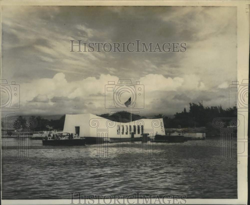 1966 Press Photo The USS Arizona Memorial at Pearl Harbor, as it is today.