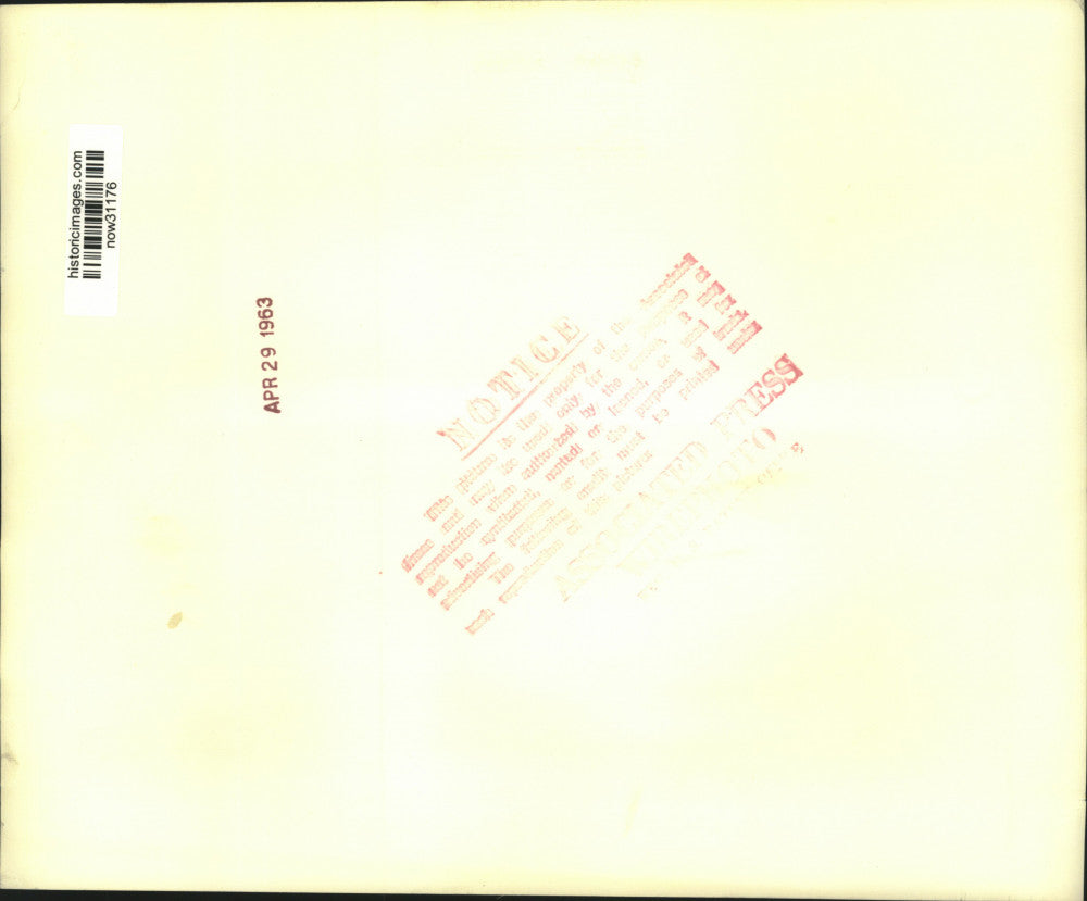 1963 Press Photo Producer Frank Ross and Norman Vincent Peale at movie filming