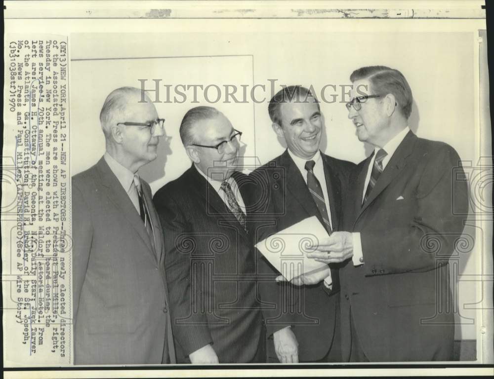 1970 Press Photo James Ottaway and other directors of AP at NY Waldorf Astoria