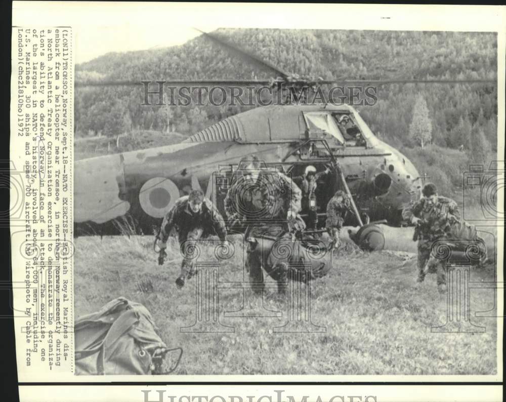 1972 Press Photo British Royal Marines disembark helicopter in Tromso, Norway