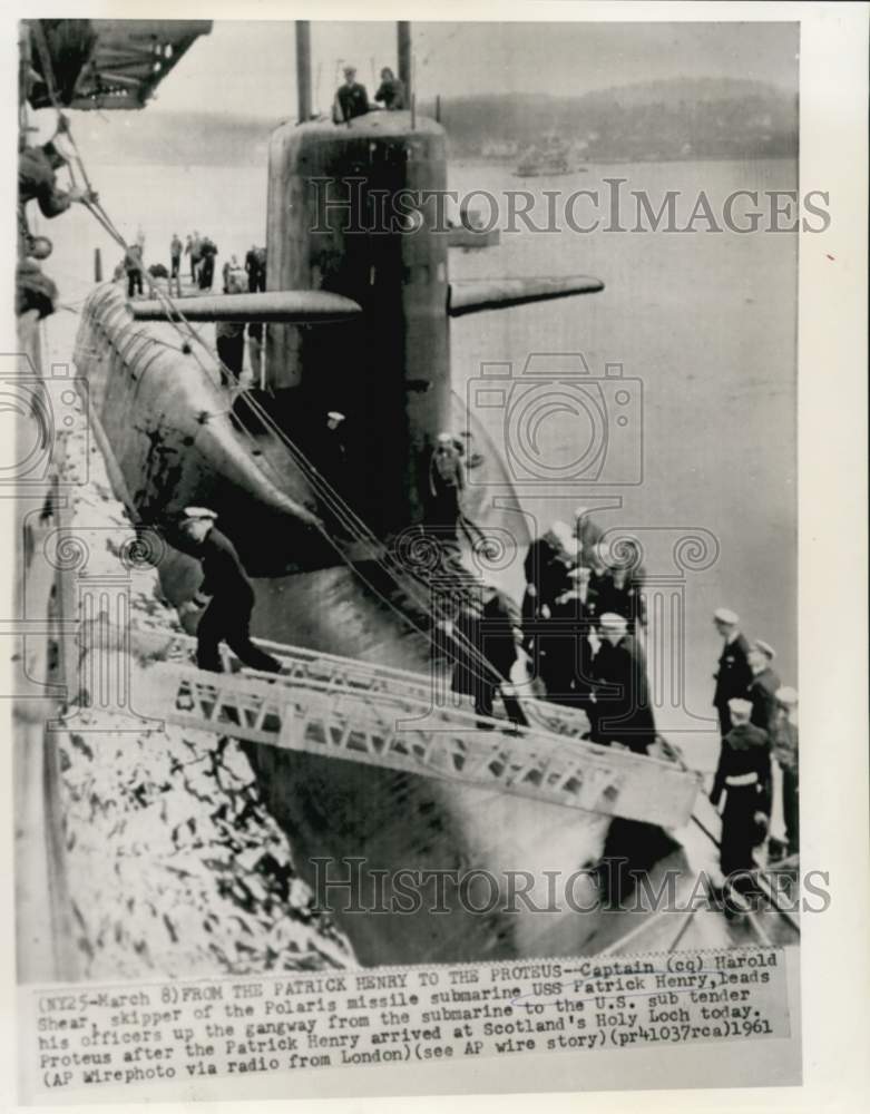 Load image into Gallery viewer, 1961 Press Photo Captain Shear and USS Patrick Henry crew at Holy Loch, Scotland
