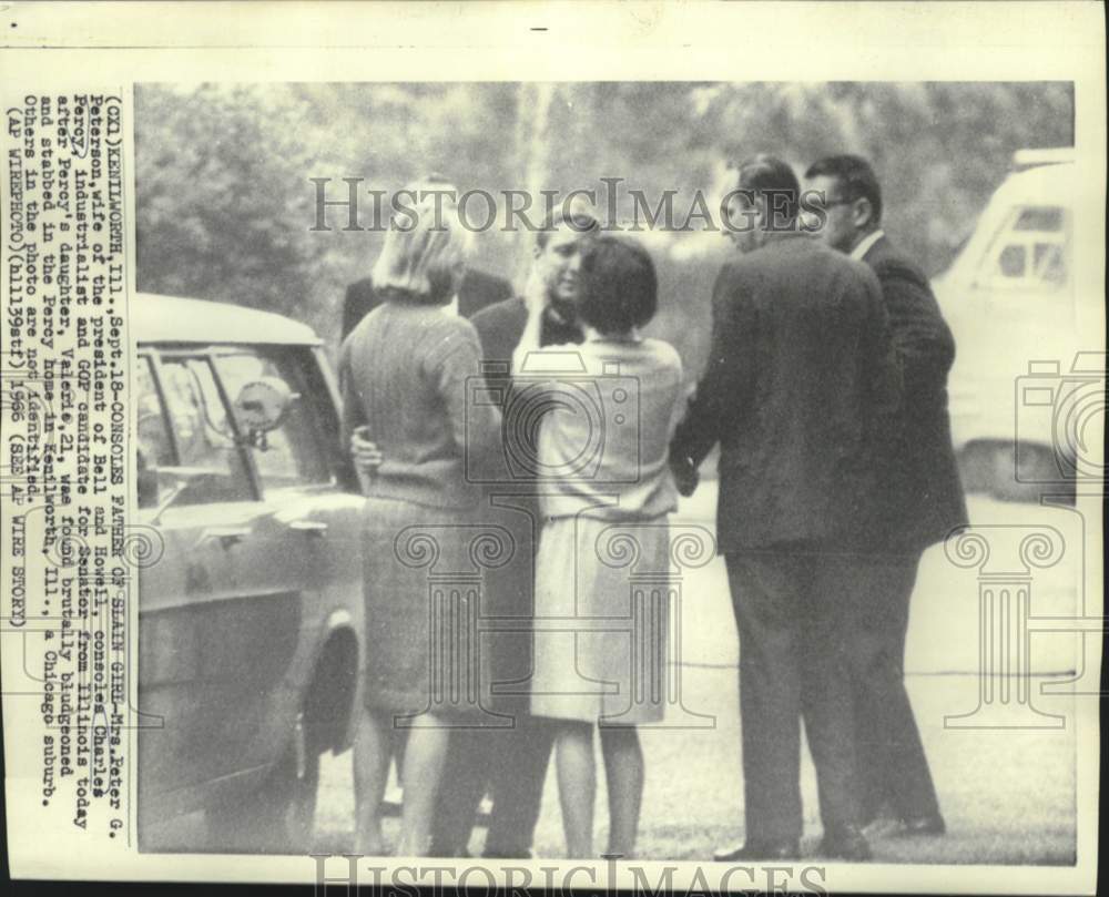1966 Press Photo Charles Percy consoled after daughter's murder in Chicago