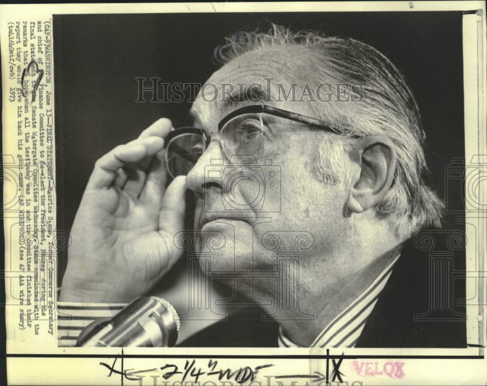 1973 Press Photo Maurice Stans pauses at Watergate hearing testimony