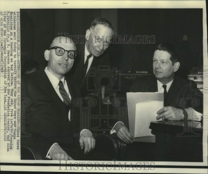 Load image into Gallery viewer, 1969 Press Photo Witnesses to testify at House Ways and Means Committee hearing
