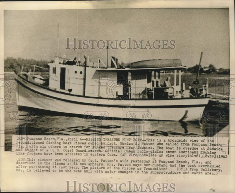Load image into Gallery viewer, 1962 Press Photo Missing treasure hunt boat Pisces of Captain Gordon Patton
