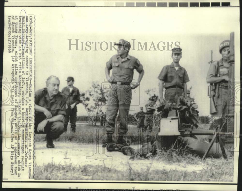1969 Press Photo David Packard inspects South Vietnamese training center