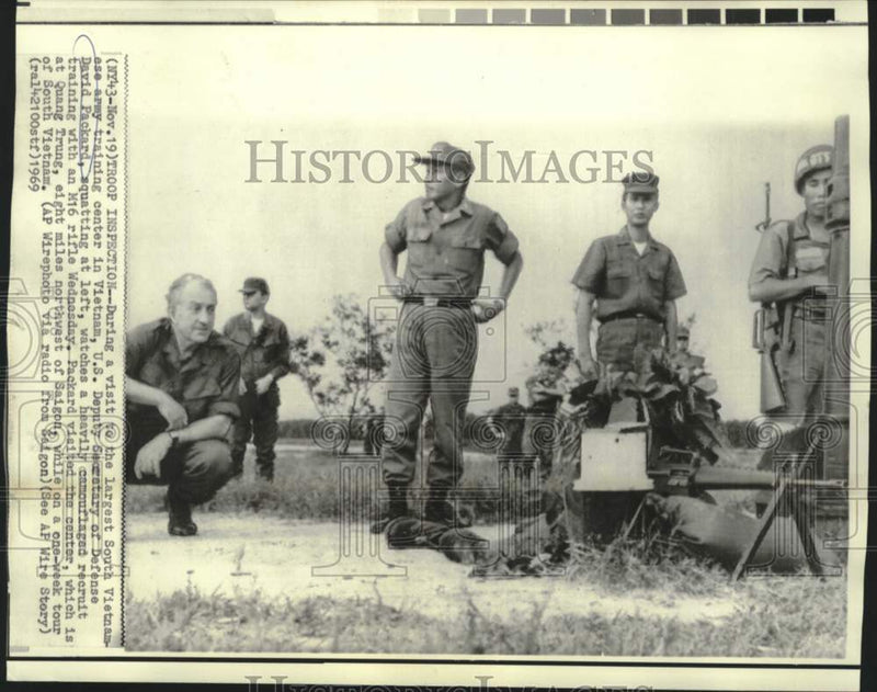 Load image into Gallery viewer, 1969 Press Photo David Packard inspects South Vietnamese training center
