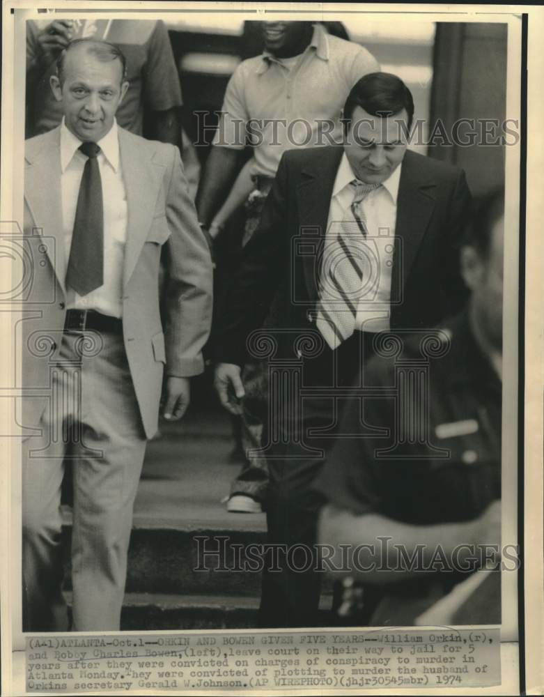 1974 Press Photo William Orkin and Bobby Bowen leave Atlanta court - now33188