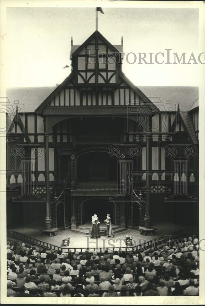 1982 Press Photo Oregon&#39;s Shakespearean Festival in outdoor Elizabethan Theater.