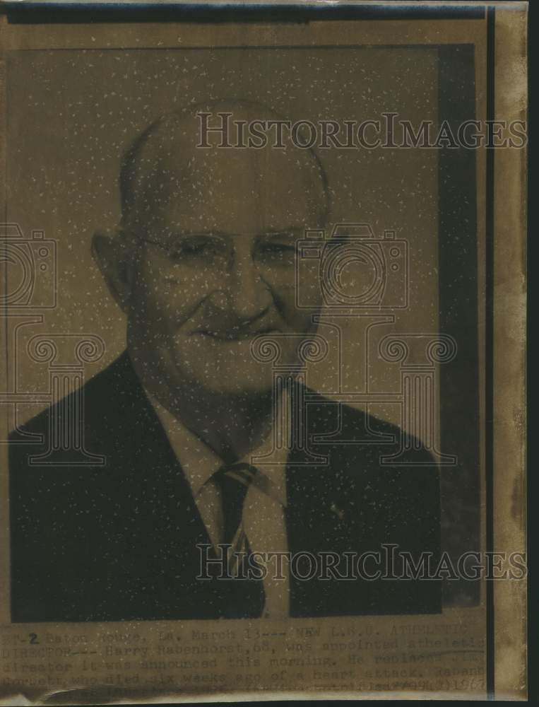 1967 Press Photo Louisiana State University Athletic Director Harry Rabenhorst