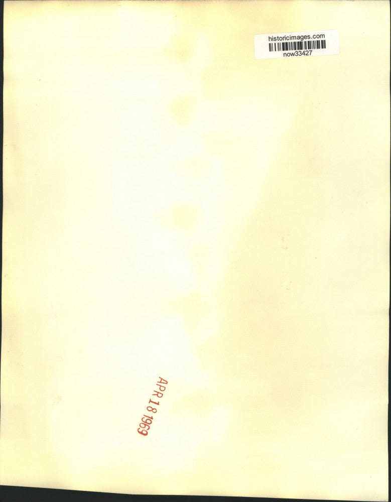 1969 Press Photo President Podgorny presents medals to Captain Bubenin