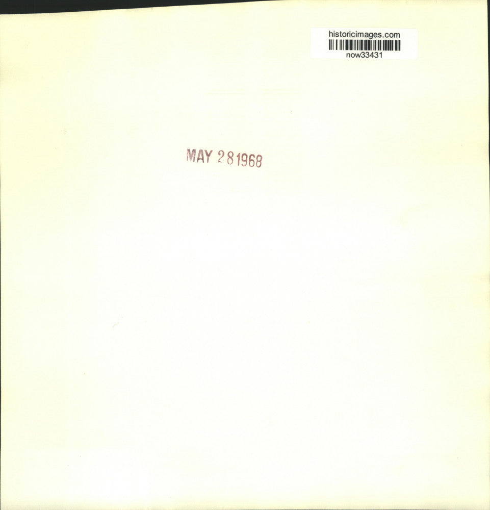 1968 Press Photo Rear Admiral Douglas Plate directs search for Scorpion