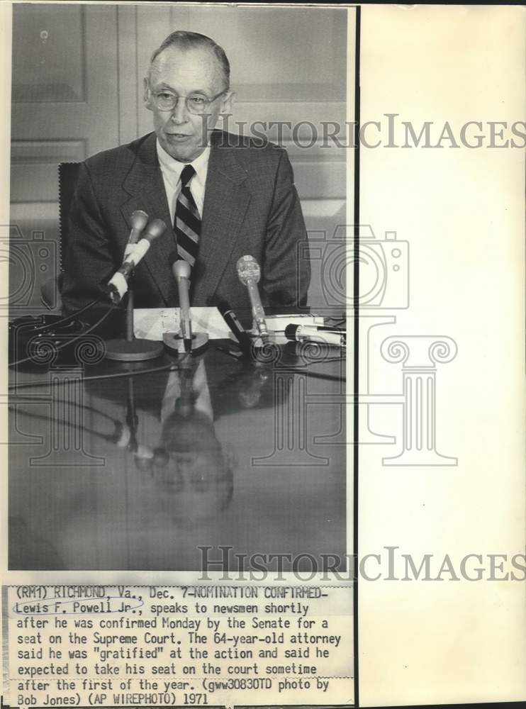 1971 Press Photo Lewis F. Powell, Jr. speaks with newsmen in Richmond, VA