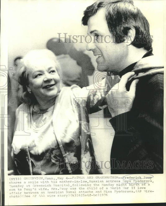1976 Press Photo Frederick Pouy and Zoya Fyodorova at Greenwich Hospital in CT