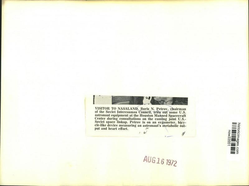 Load image into Gallery viewer, 1972 Press Photo Soviet Intercosmos Council chairman Boris Petrov visits NASA
