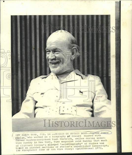 1972 Press Photo Writer James Phelan interviewed in New York - now33560