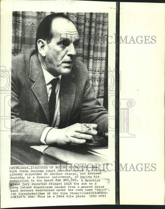 1964 Press Photo New York Justice Joseph Pfingst accused of buying nomination