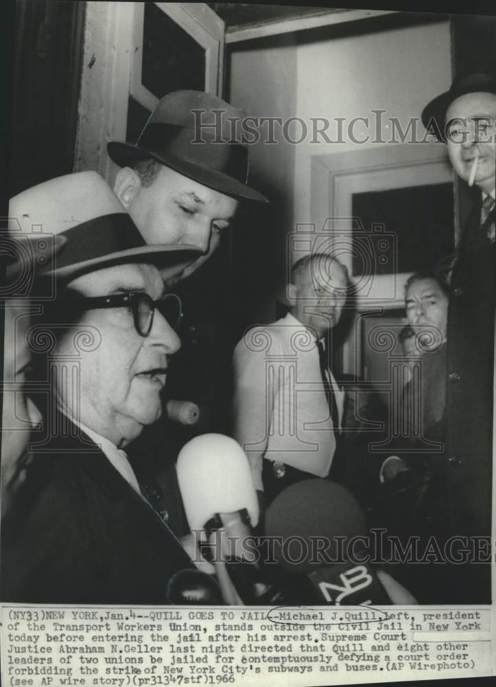 Load image into Gallery viewer, 1966 Press Photo Transport Union President Michael Quill outside NY Civil Jail

