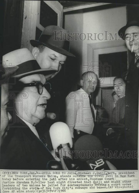 1966 Press Photo Transport Union President Michael Quill outside NY Civil Jail