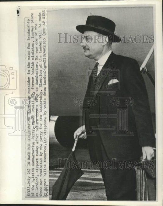 1965 Press Photo British Conservative Party Enoch Powell shown at London airport