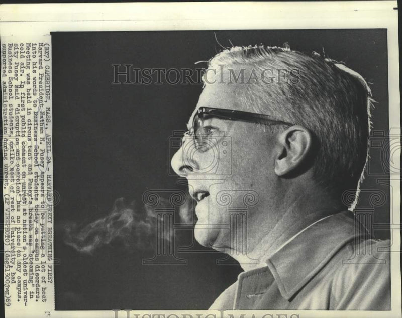 Load image into Gallery viewer, 1969 Press Photo Harvard President Nathan Pusey with Business School students

