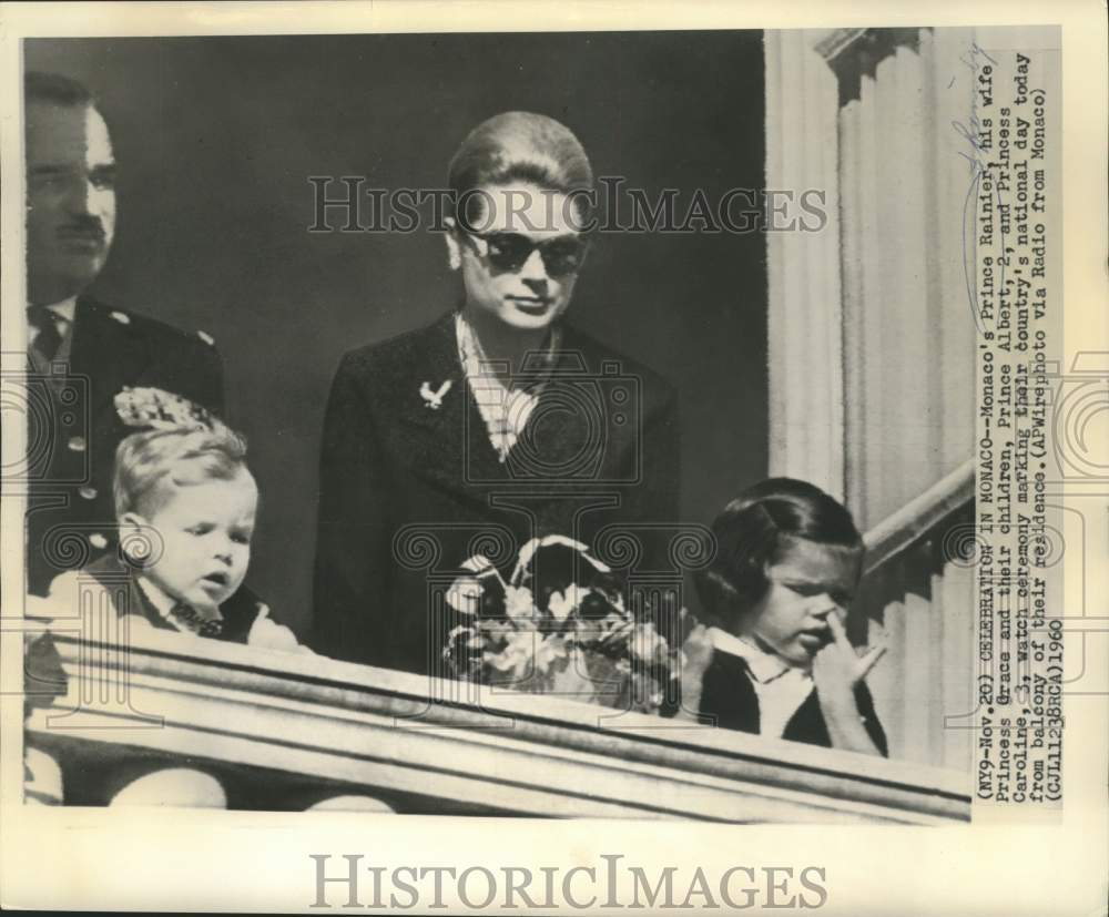 1960 Press Photo Prince Rainier and family at national day celebration in Monaco