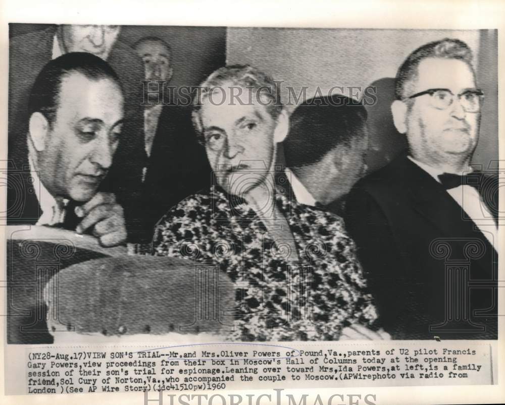 1960 Press Photo Mr. and Mrs. Oliver Powers attend son Francis Gary Powers trial