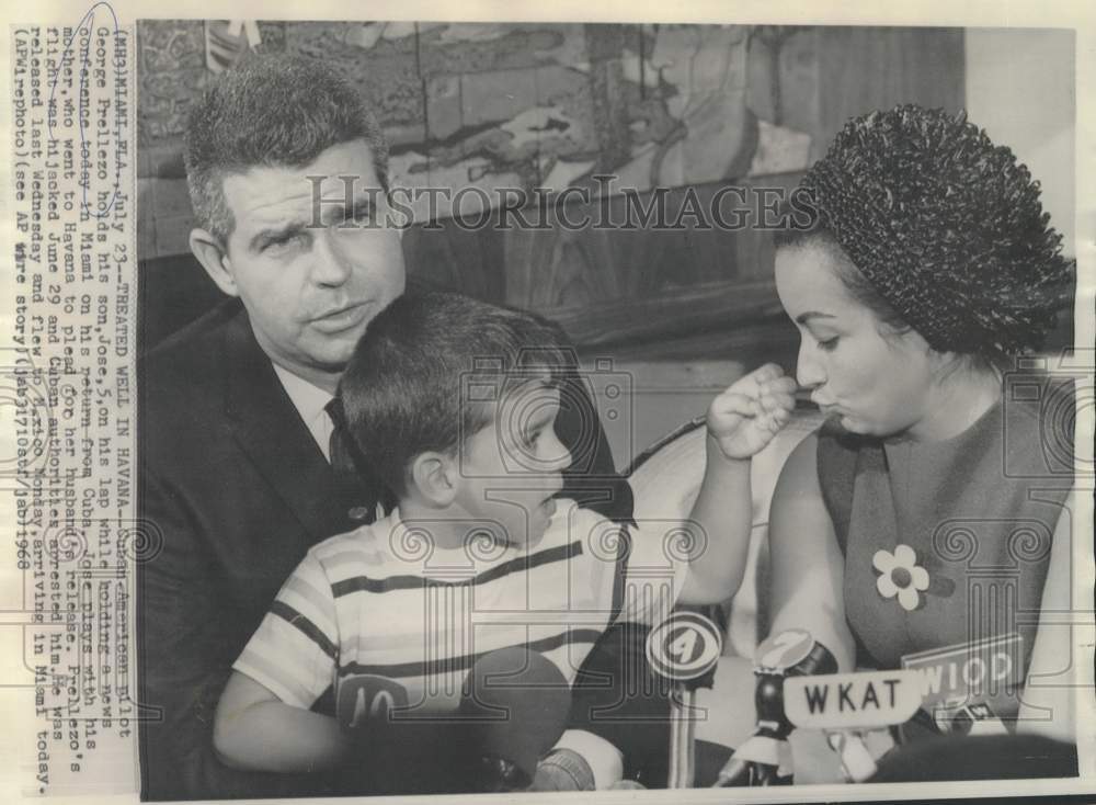 1968 Press Photo Released pilot George Prellezo reunites with family in Florida
