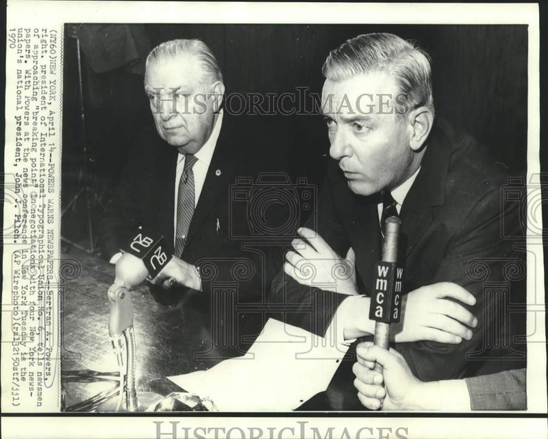 Load image into Gallery viewer, 1970 Press Photo ITU President Bertran Powers, John Pilch at NY news conference
