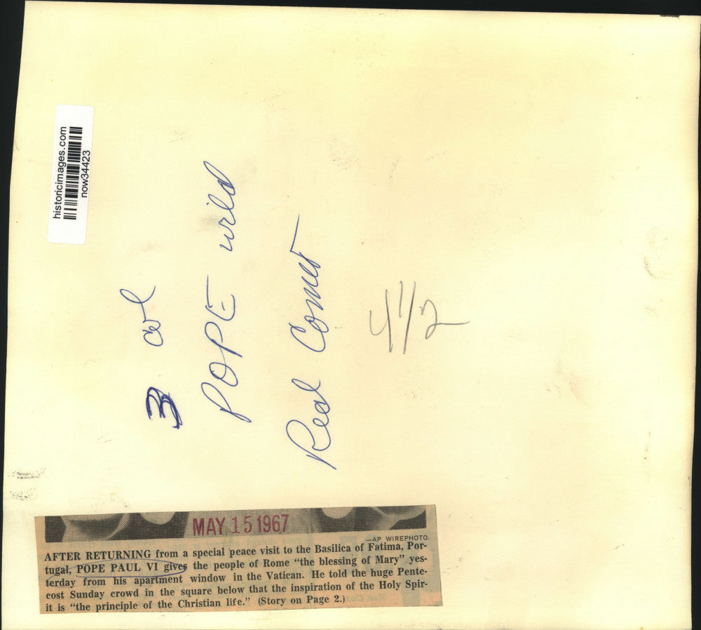 1967 Press Photo Pope Paul VI gives "blessing of Mary" from Vatican apartment