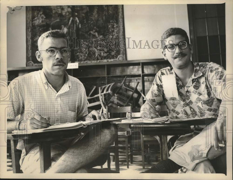 Load image into Gallery viewer, 1961 Press Photo Peace Corpsmen trainees at Rutgers University, New Jersey
