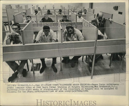 1961 Press Photo Peace Corps volunteers in language class at Rutgers University