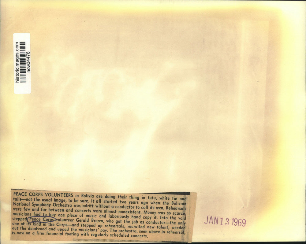 1969 Press Photo Peace Corps volunteer Gerald Brown and Bolivian Orchestra