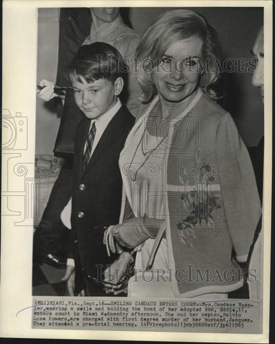1965 Press Photo Candace Mossler and adopted son Eddie enter Florida courtroom