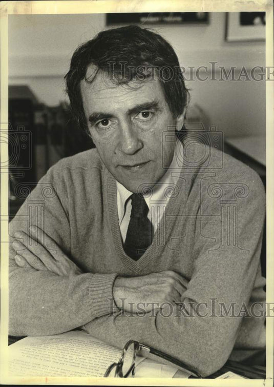 1980 Press Photo New York Shakespeare Festival's Joseph Papp in Manhattan office