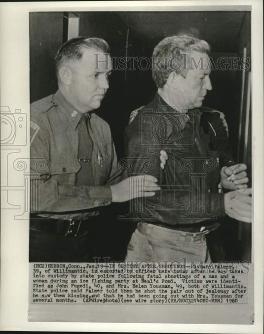 1960 Press Photo Richard Palmer taken into custody for fatal shooting in CT
