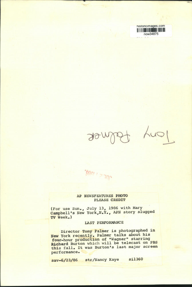 1986 Press Photo Director Tony Palmer interviewed in New York - now34875