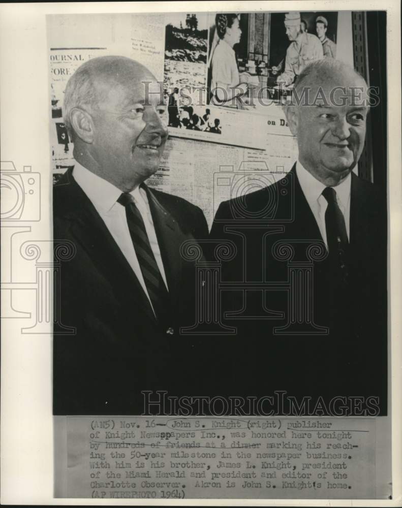 1964 Press Photo Publisher John Knight honored by friends and family at dinner