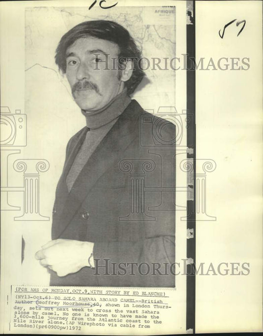 1972 Press Photo British author Geoffrey Moorhouse to cross Sahara desert alone
