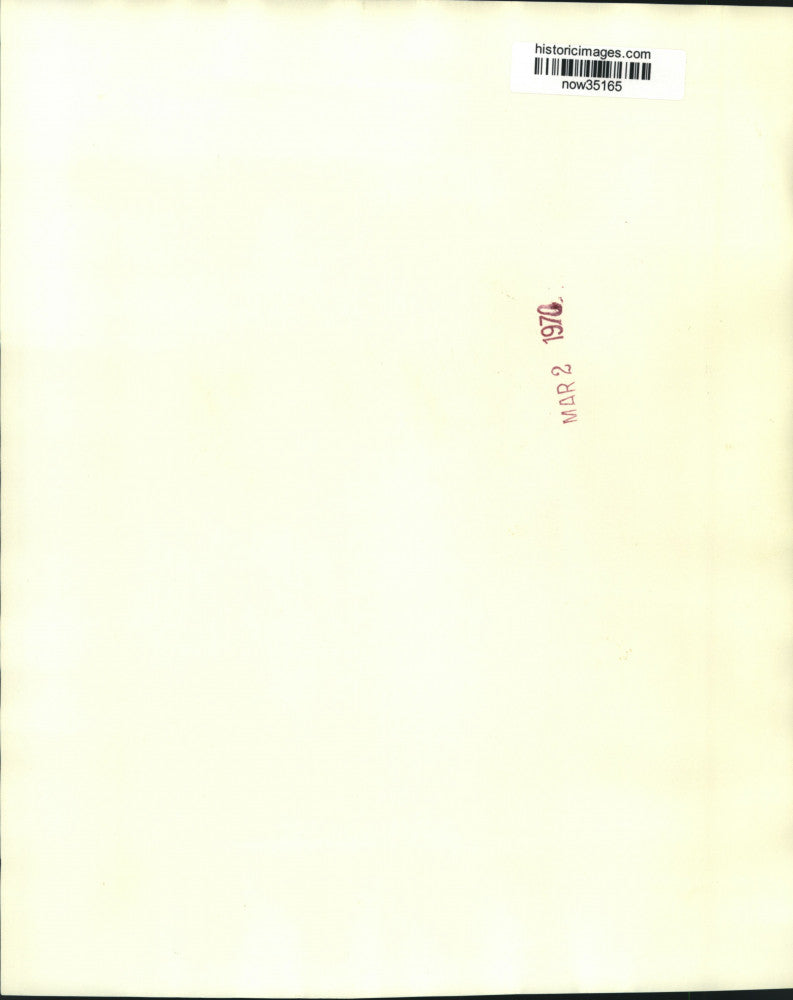 1970 Press Photo Guatemala's Alberto Fuentes Mohr and wife reunited - now35165