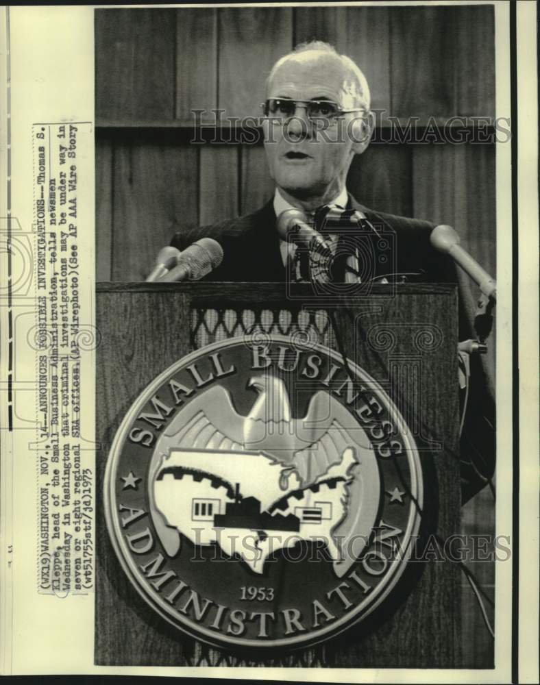 1973 Press Photo SBA head Thomas Kleppe addresses newsmen in Washington