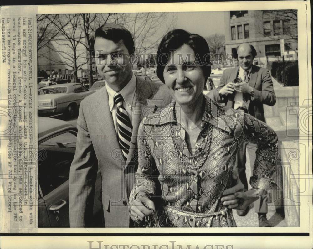 1974 Press Photo Herbert Porter and wife leave Washington U.S. District Court