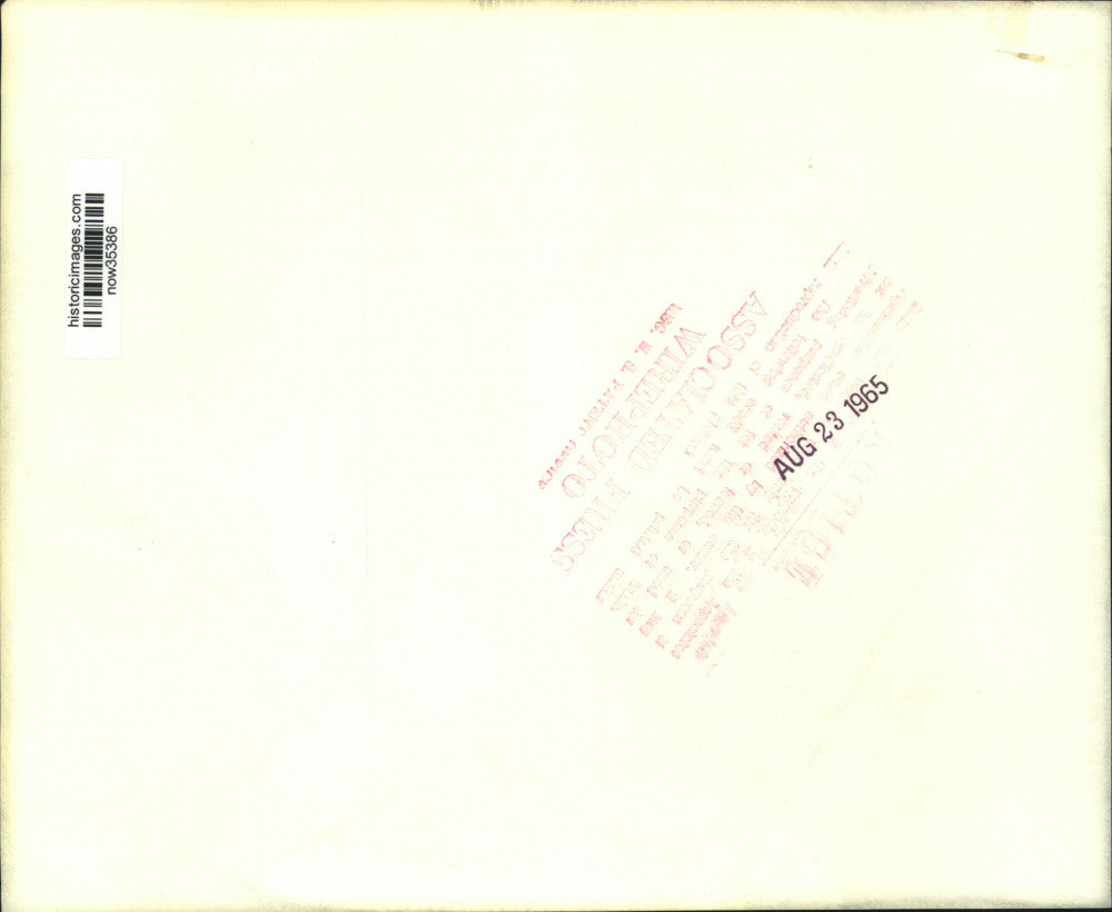 1965 Press Photo Marina Oswald Porter and husband before Judge Richburg in Texas