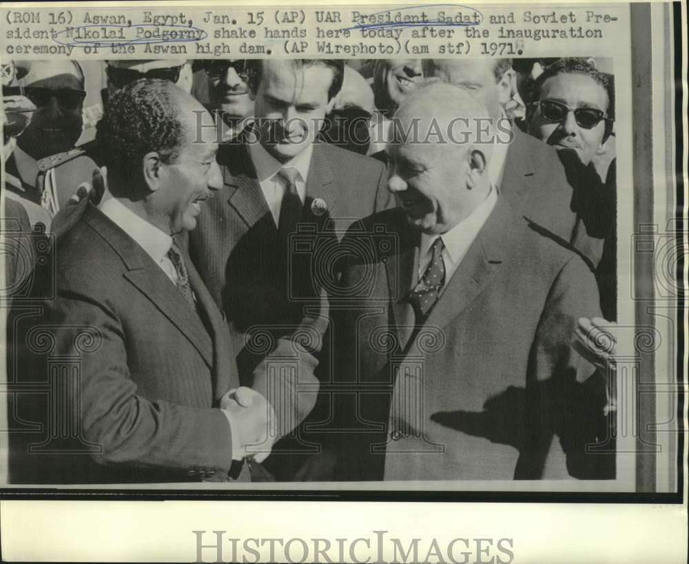 1971 Press Photo Presidents Sadat and Nikolai Podgorny at Aswan dam inauguration