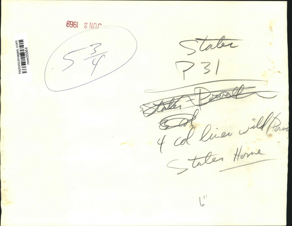 1969 Press Photo Adam Clayton Powell with son and daughter-in-law in Washington