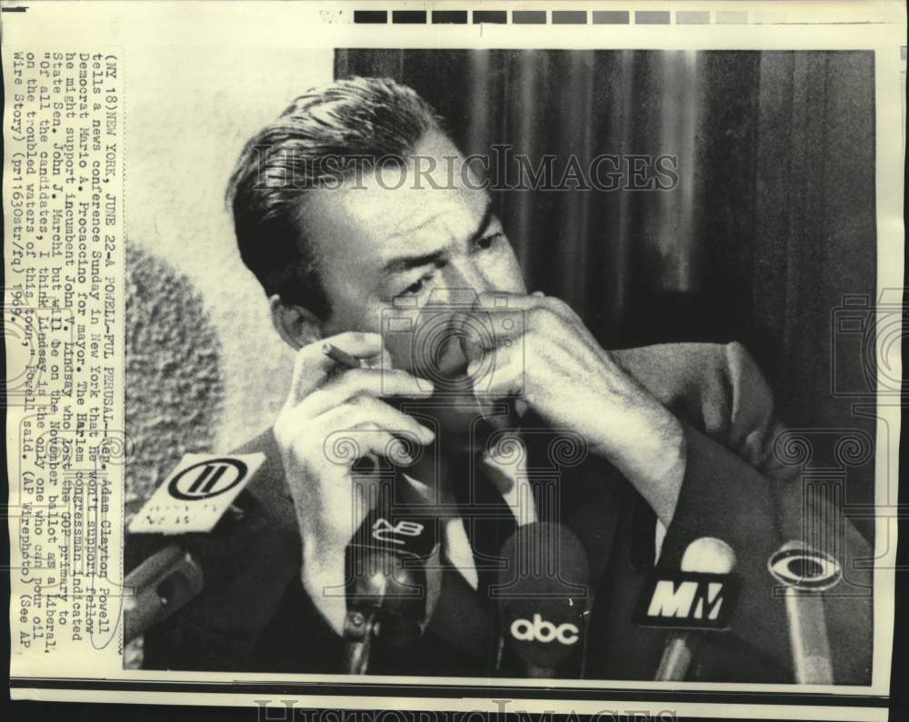 1969 Press Photo Representative Adam Clayton Powell at New York news conference