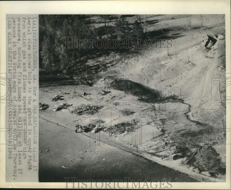 Load image into Gallery viewer, 1965 Press Photo Aerial view of gas pipeline explosion in Natchitoches, LA
