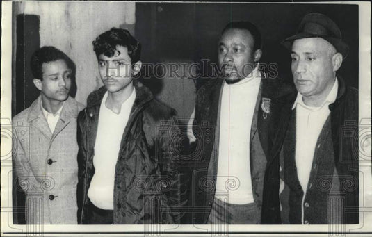1968 Press Photo Ahmed Rageh Namer and sons escorted to Brooklyn Criminal Court